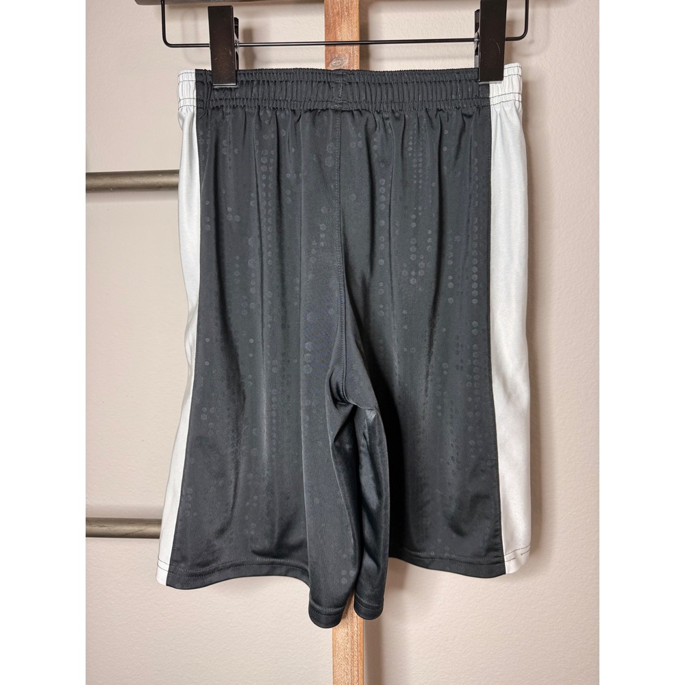 Under Armour Kids Black White Striped Athletic Shorts Youth Medium HeatGear - Picture 4 of 7